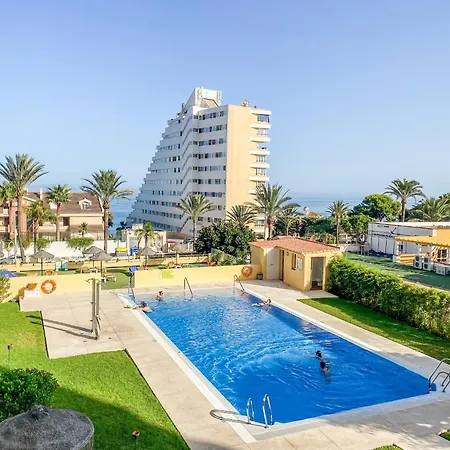 Comforting With Shared Pool Benalmádena